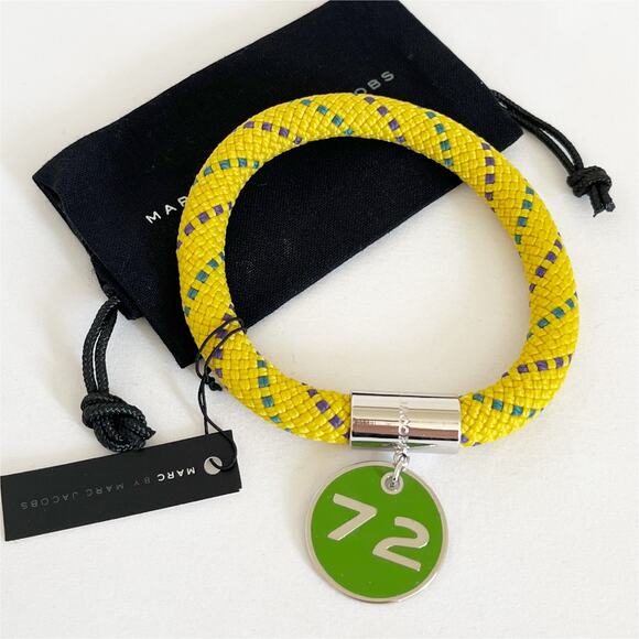 MARC JACOBS Chunky Rope Bangle Bracelet with Charm NWT - Picture 7 of 8